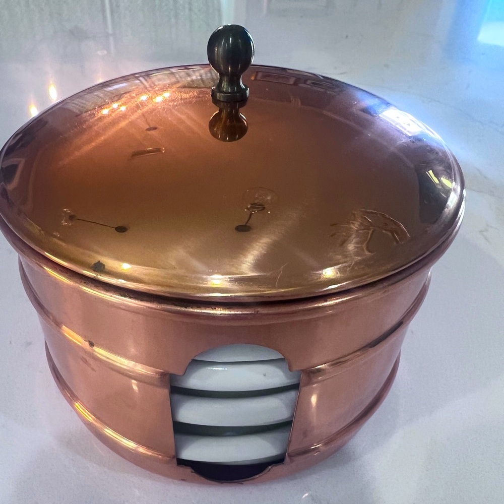 Benjamin & Medwin Copper Coaster set with lid